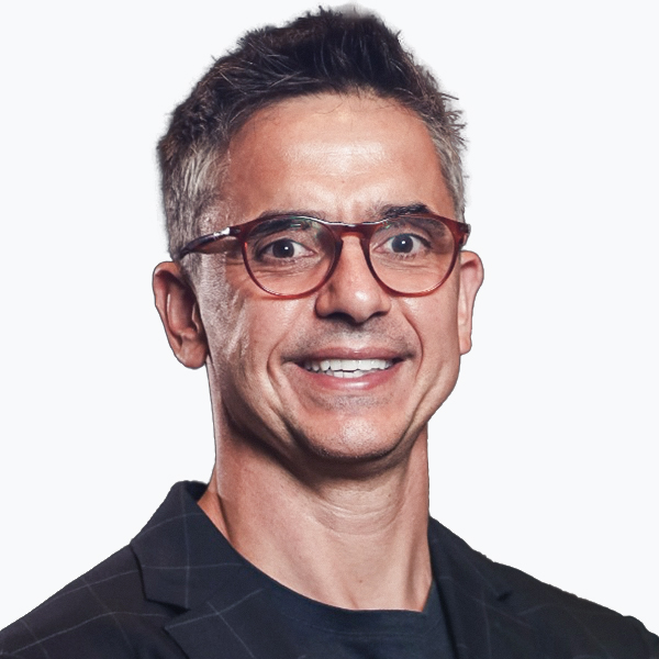 Leandro A P Pereira